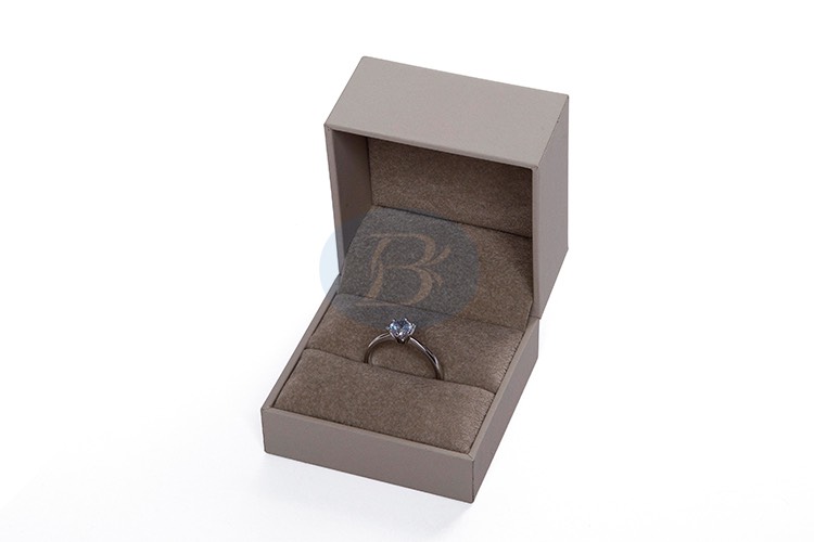 Custom exquisite jewelry box