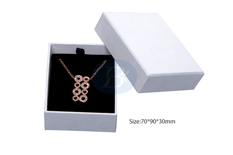 Customized jewelry box