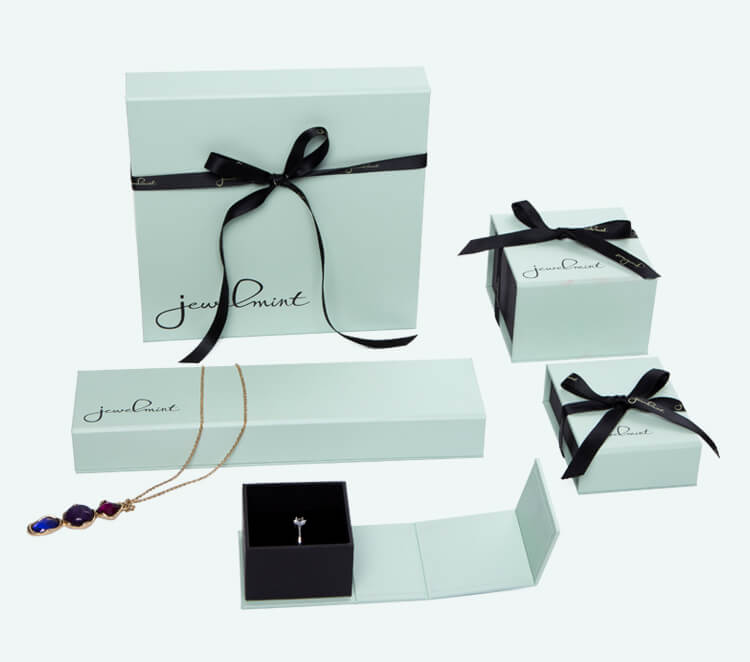 custom jewelry box gift
