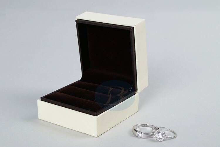 wholesale plastic ring box