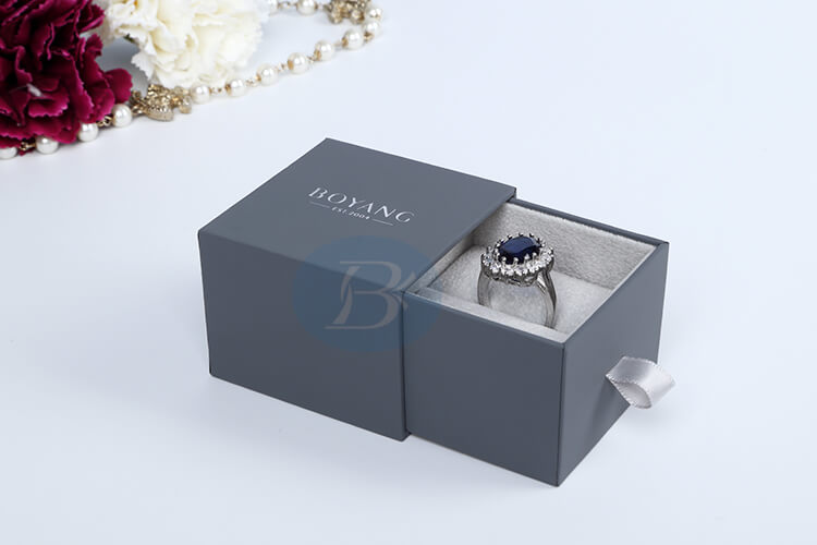 Custom ring box