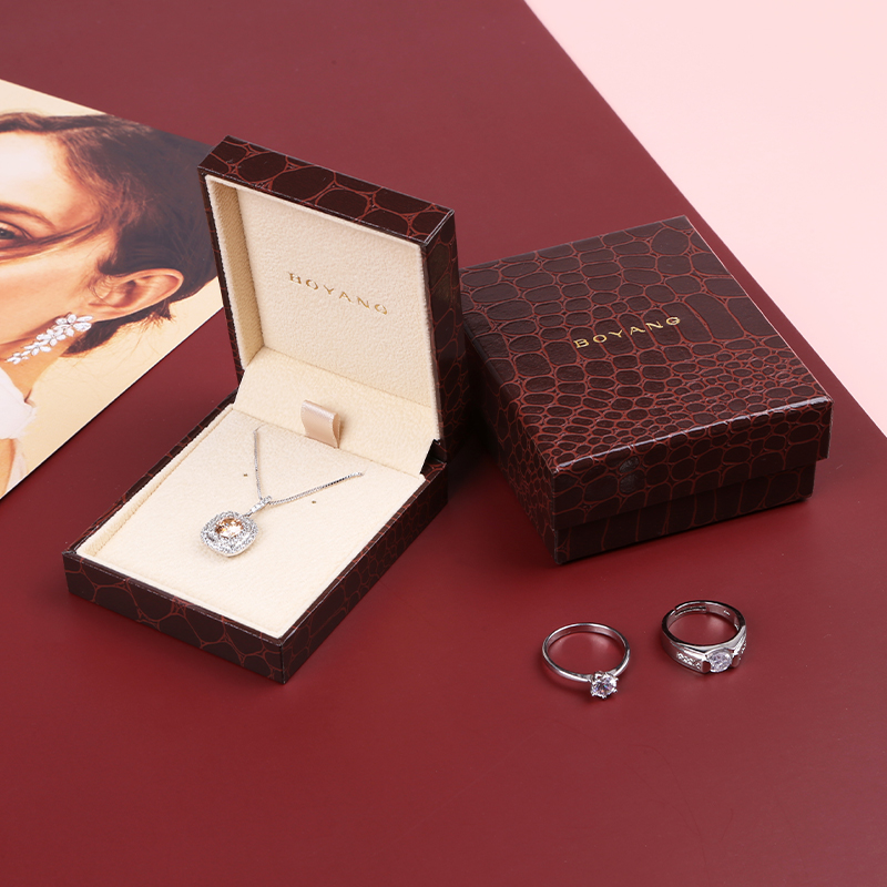 Custom Logo Luxury Jewelry Storage Small Unique Wedding Necklace Packaging Jewelry Gift Box