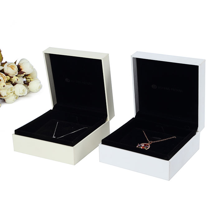 Small jewellery box manufacturers, plastic jewelry boxes factory.