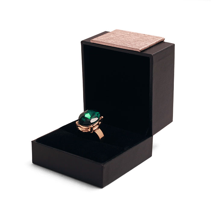 Customized jewellery set box