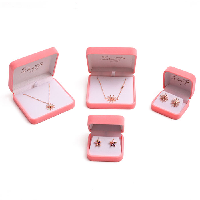 Customized jewelry box, velvet jewelry box factory