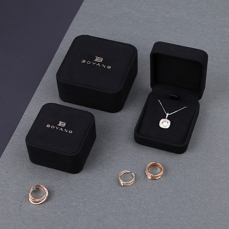 custom ring box designs