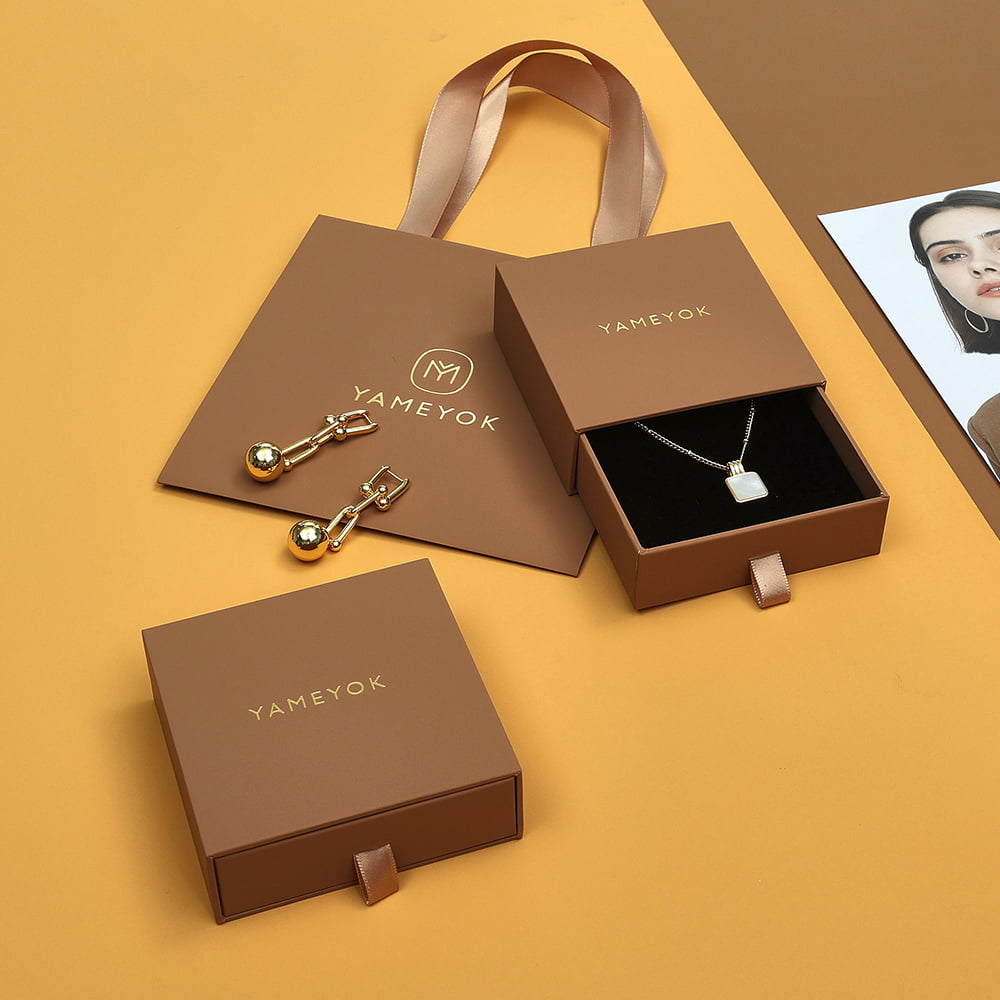 custom necklace packaging box