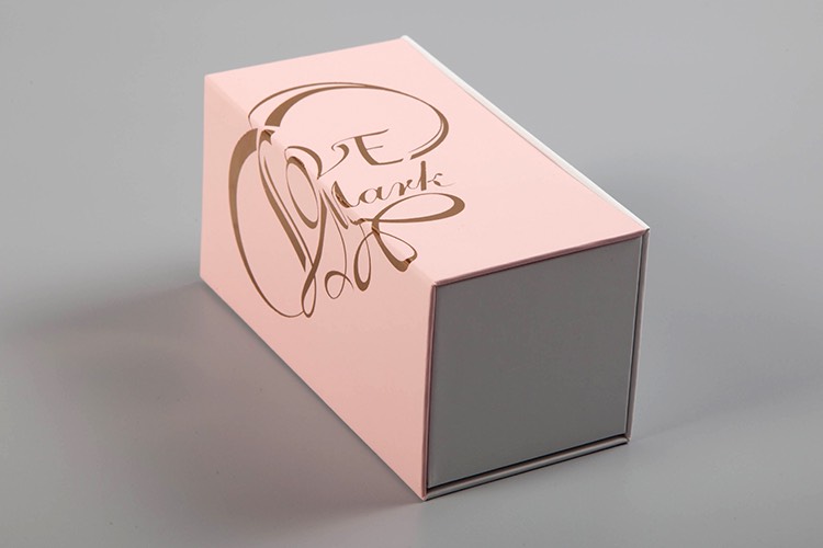 customized cosmetic packaging box