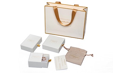 Silver jewelry modern design