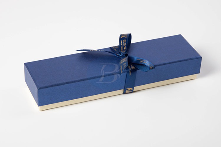 custom paper jewelry box