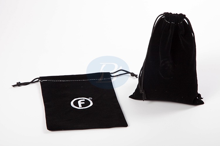 custom black velvet jewellery pouches
