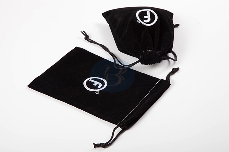 custom black velvet jewellery pouches