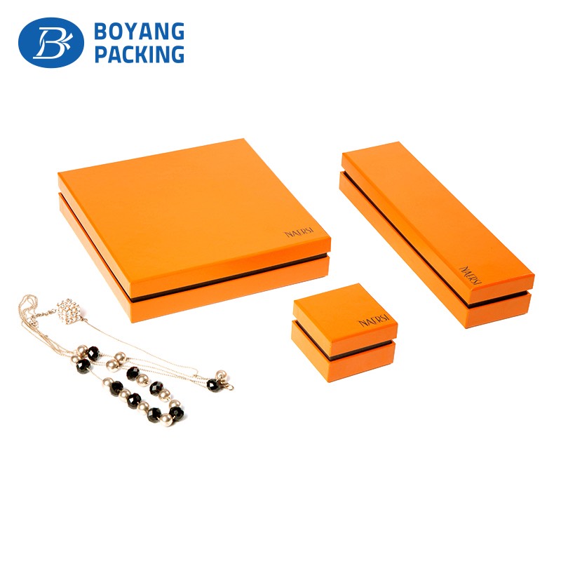 Warm color and clear jewelry box set