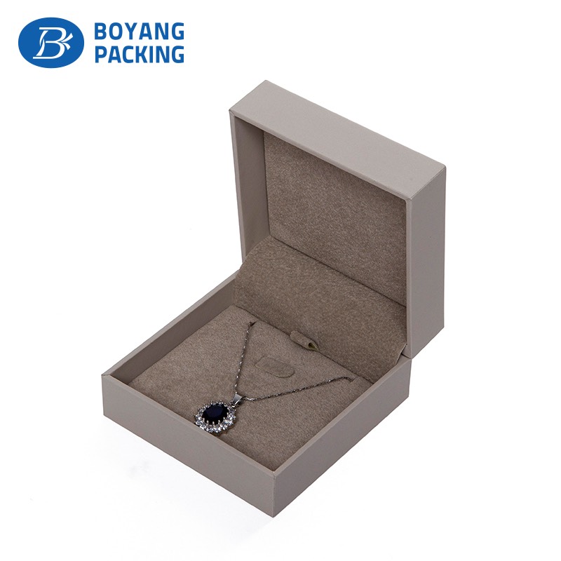 Exquisite jewelry box for necklaces only Jewelry box