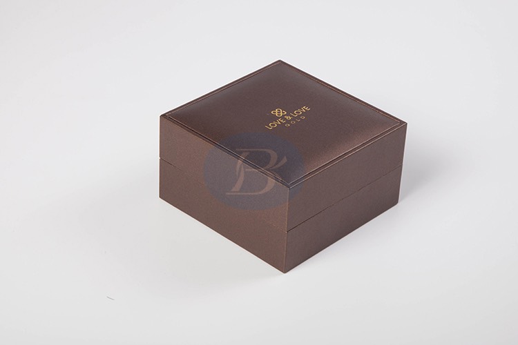 custom PU leather jewelry box