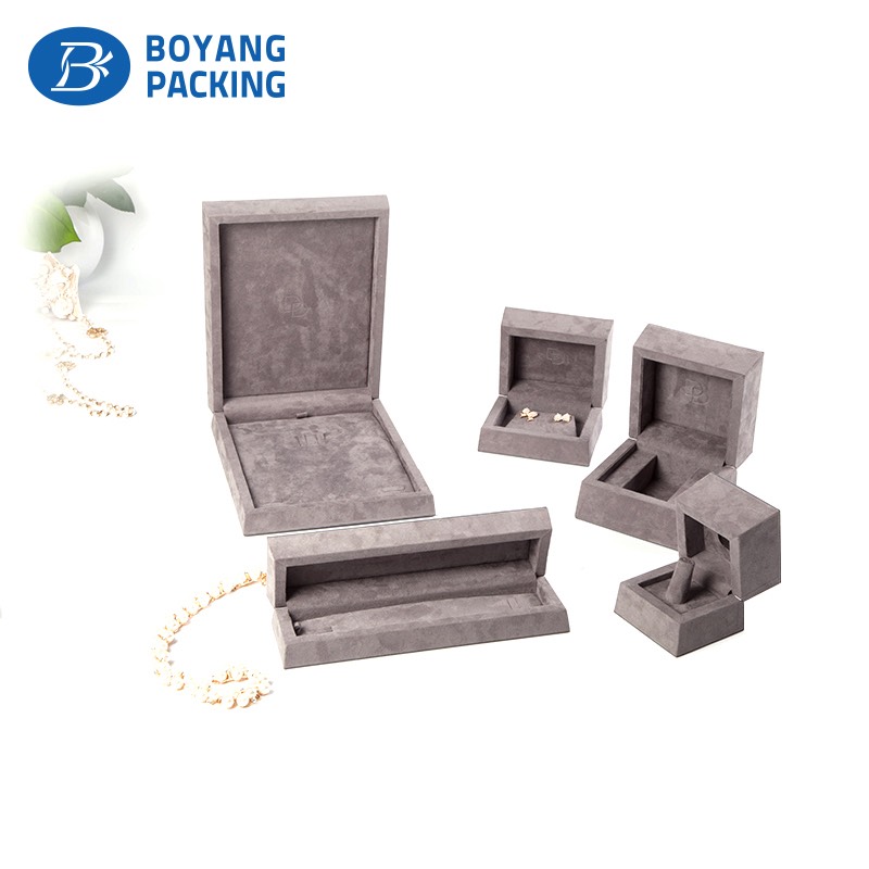 Superior quality wide jewelry box