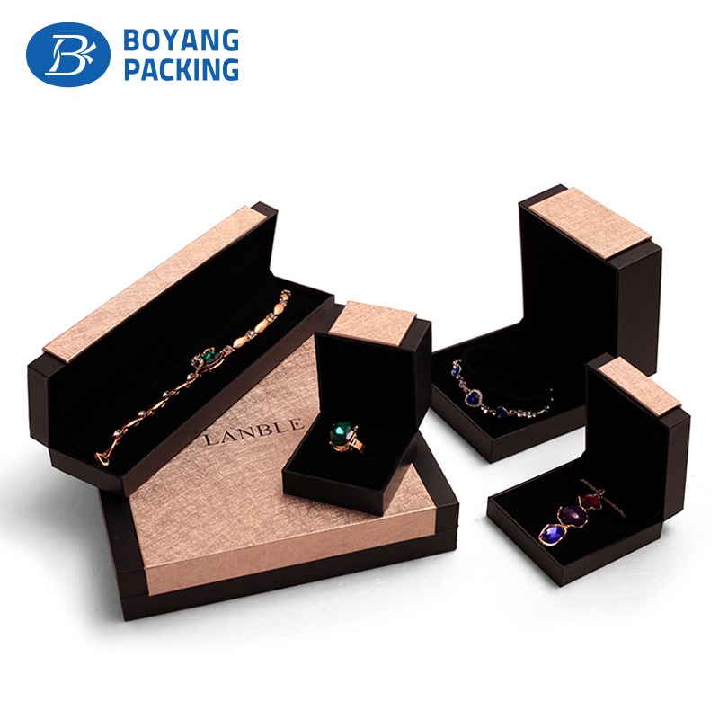 Custom wholesale jewelry box for chains