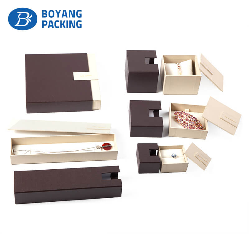 Custom drawer paper ring box