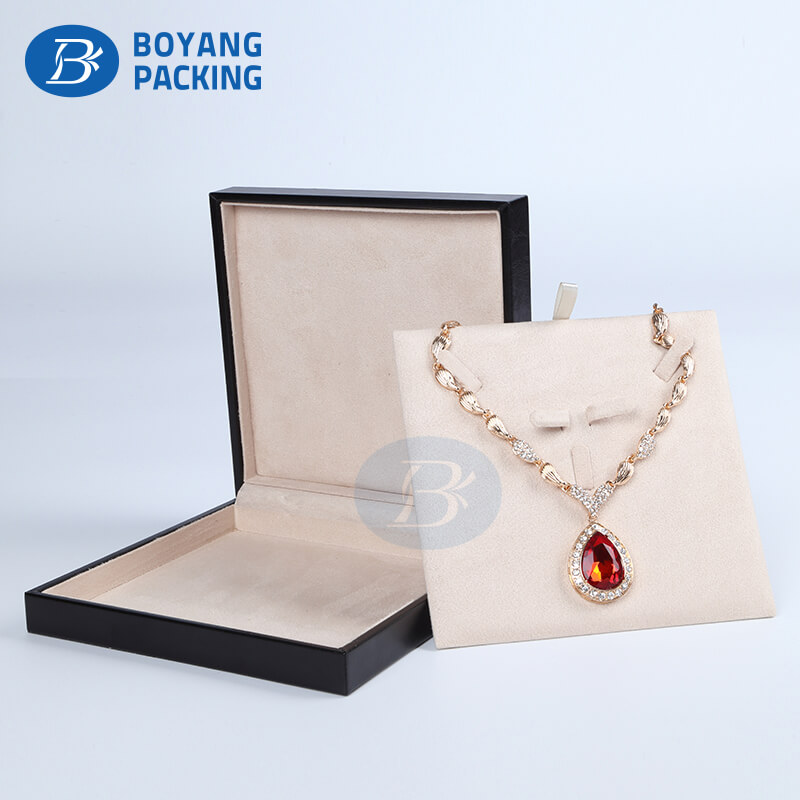 Jewellery box manufacturer