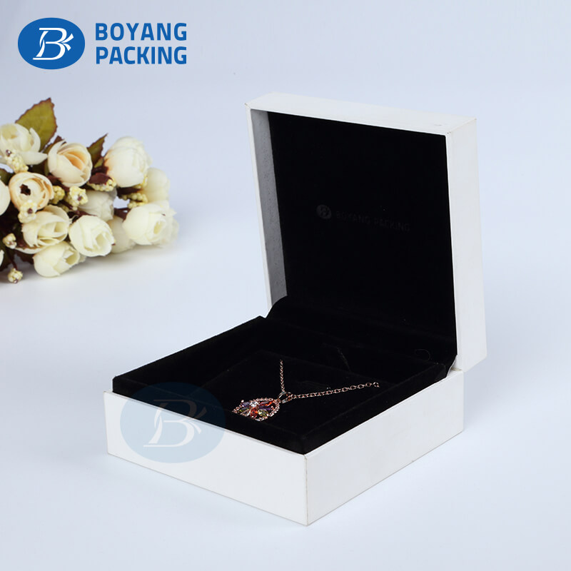 Small jewellery box manufacturers