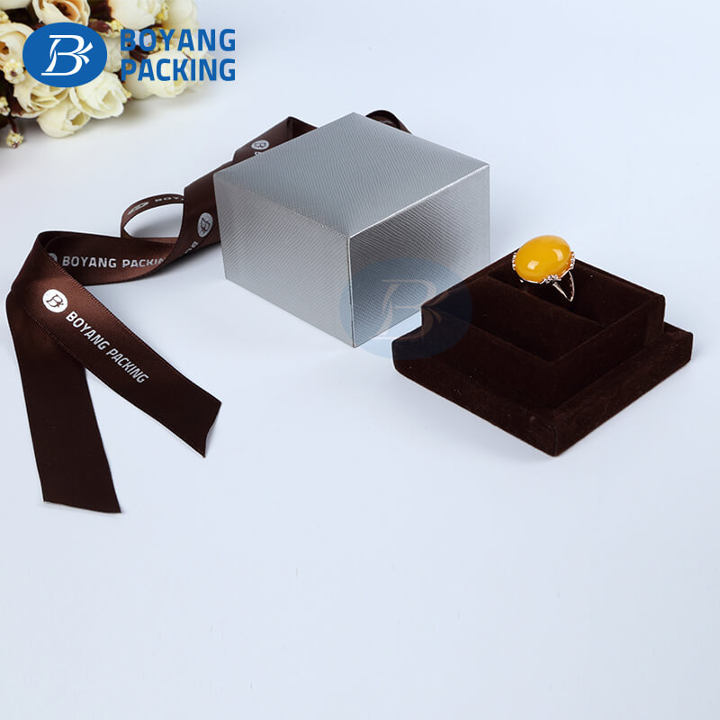 Custom luxury jewellery packaging wholesale