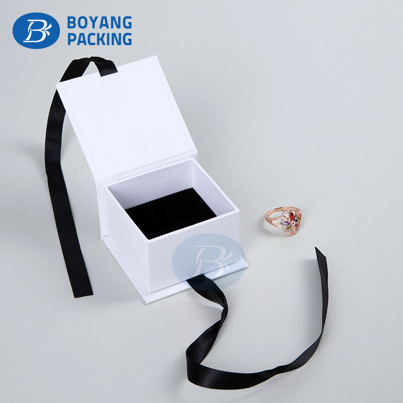 custom jewelry packaging boxes, paper jewelry box, jewelry pouches