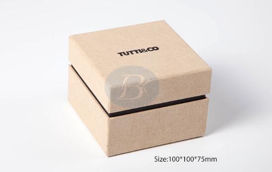 How is the unique jewelry packaging design determined?