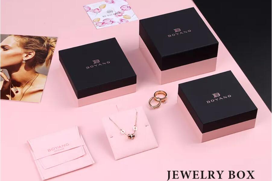 Customized high-quality jewelry box from the USA