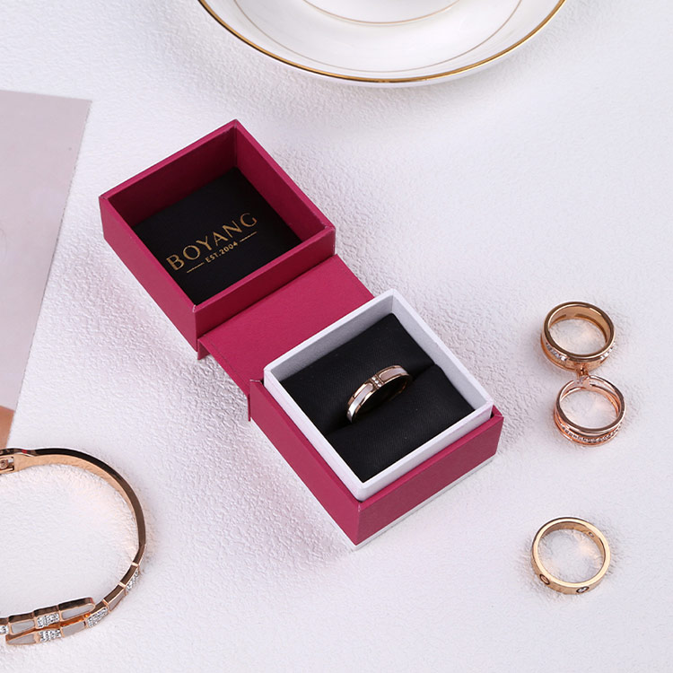 Creative high quality pink packaging custom wedding ring box