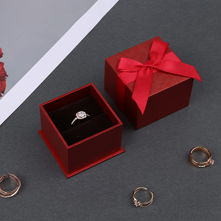 unique red engagement ring boxes packaging with rose
