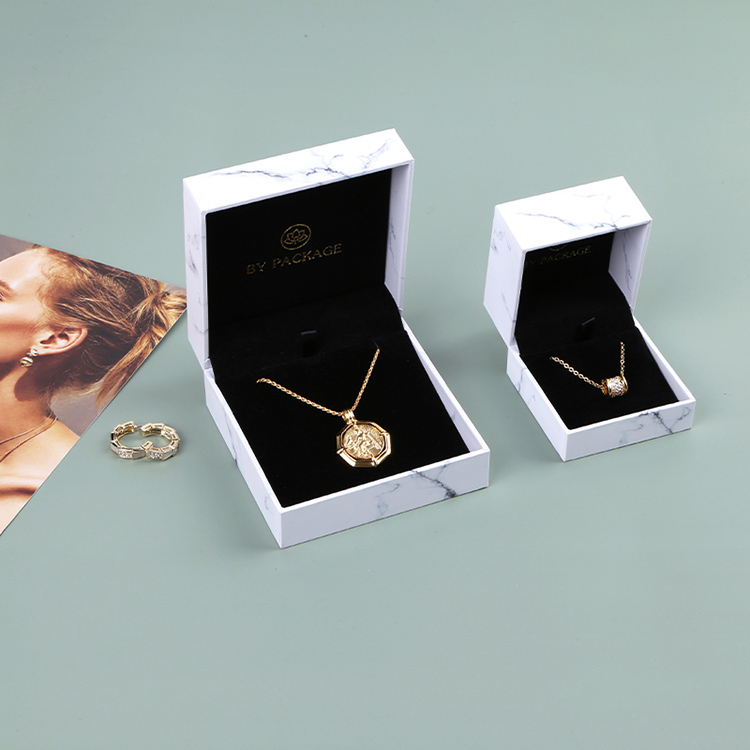 Luxury european women new style custom necklace jewelry gift plastic box