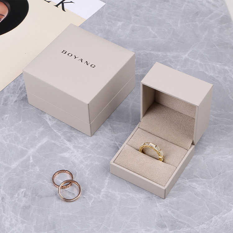 Classic design hot sale custom ring pop engagement ring box packaging