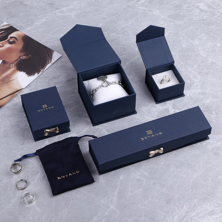 custom ring gift box