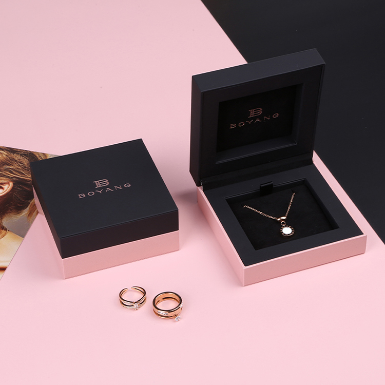 Fancy exquisite beautiful women luxury custom gift pendant plastic box