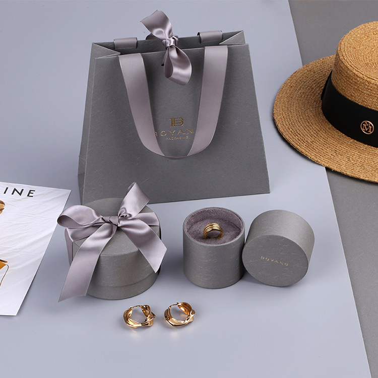 custom engagement ring gift box