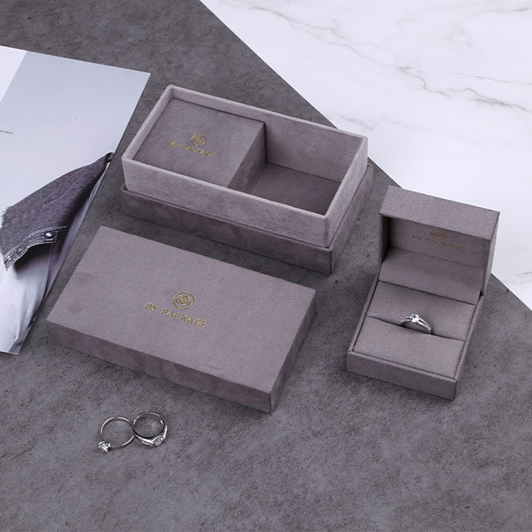 custom jewellery box for earrings