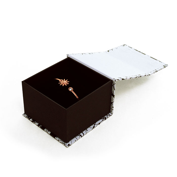 Custom white-and-black jewelry box