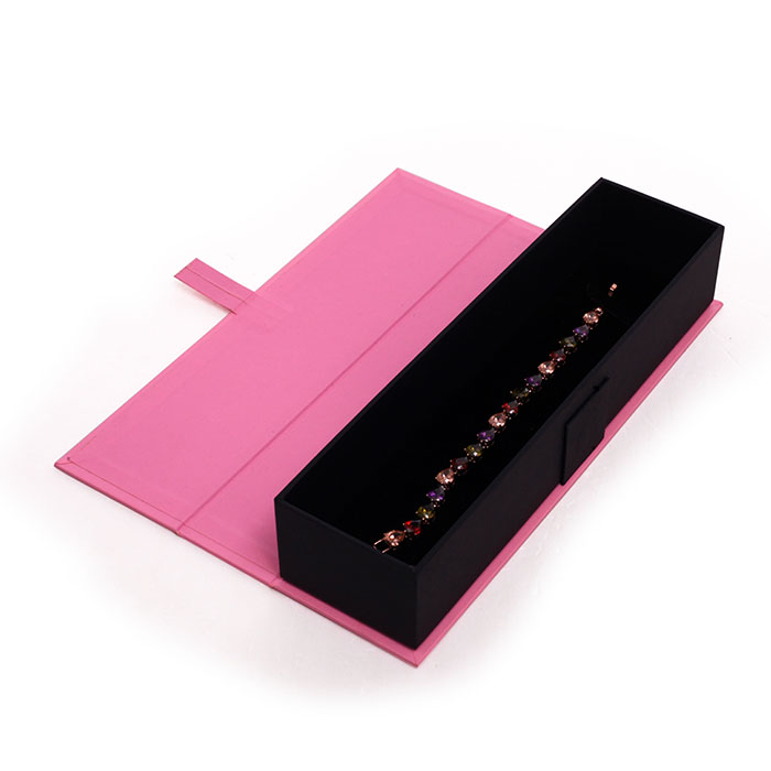 customized pink luxury gift packaging boxes