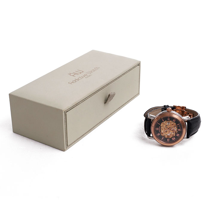 Custom beautiful and fashion watch box