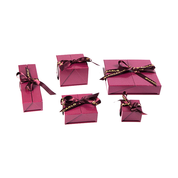 Fuchsia plastic custom jewellery packaging manufacturer