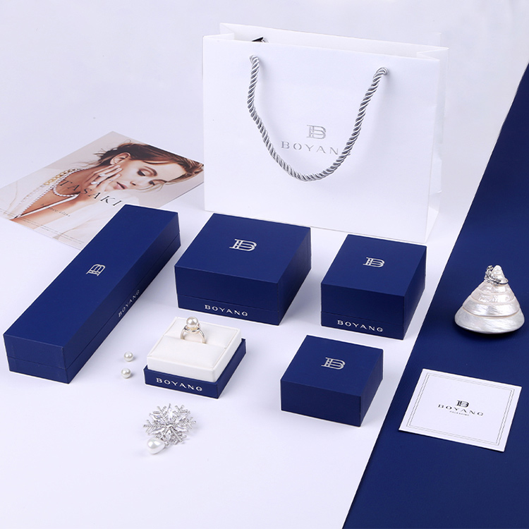 Custom buy jewellery box online,clever open box design