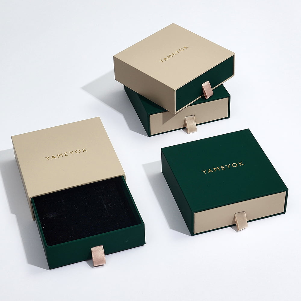 China supply competitive price logo custom luxury jewelry gift box