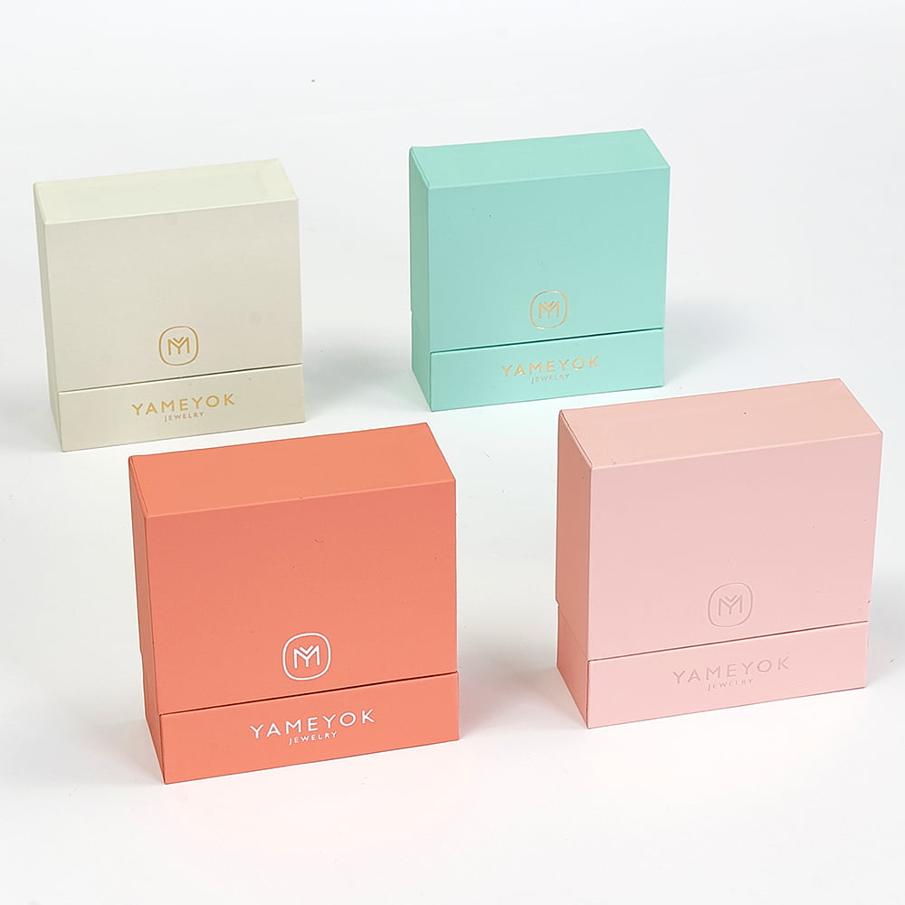 custom logo luxury necklace packaging box