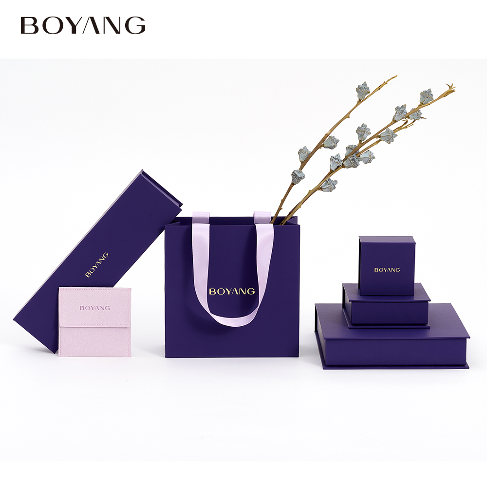 custom jewelry packaging