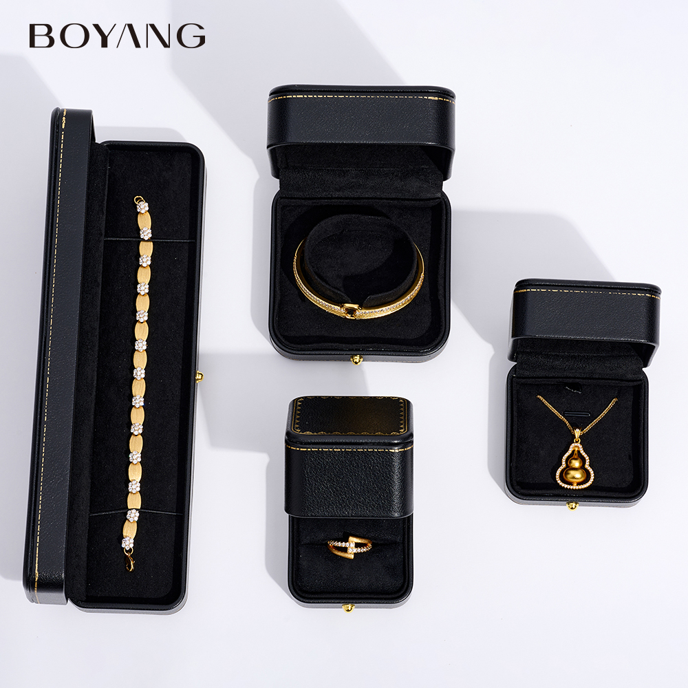 black jewelry box