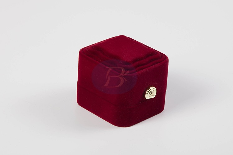 custom jewelry gift box
