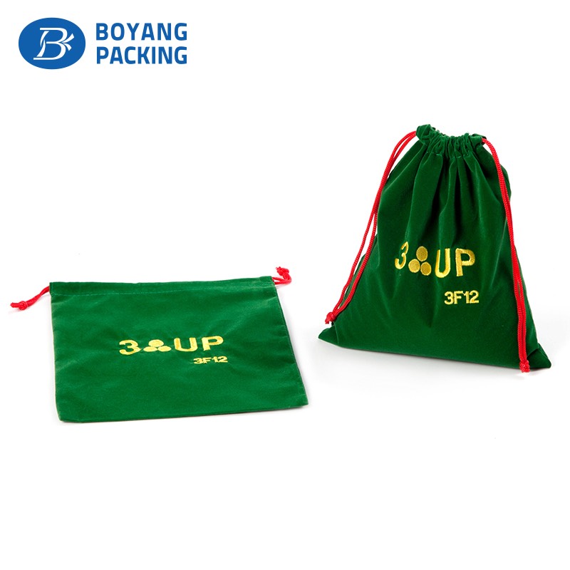 Customized velvet drawstring pouches for jewelry