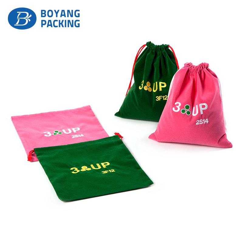 Customized velvet drawstring pouches for jewelry