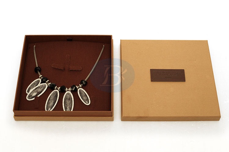 custom vintage jewelry box for women
