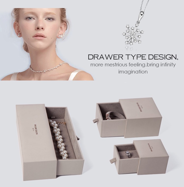 Velvet Coated Paper Jewelry Box with Match Pouch Velvet Coated Paper Jewelry Box with Match Pouch